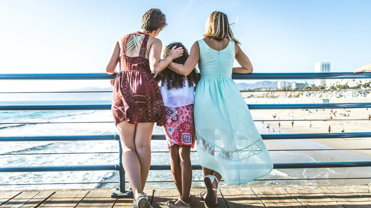 Feeling connection and belonging outside our families - Emerging Minds